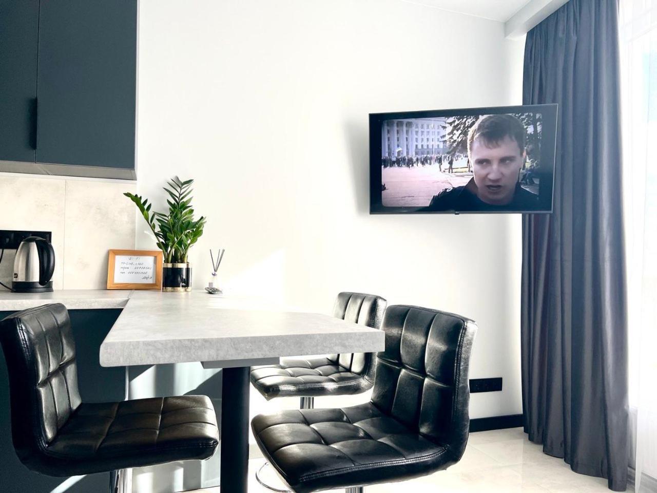 Apartments Vip Avalon Lvov Exteriér fotografie