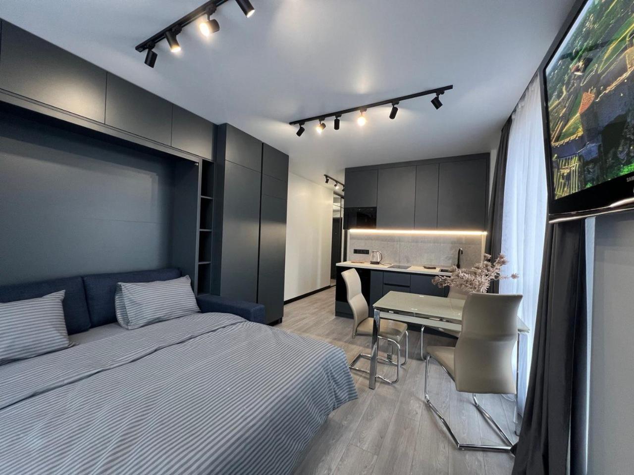 Apartments Vip Avalon Lvov Exteriér fotografie